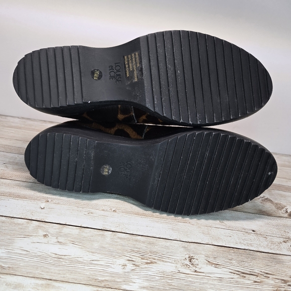 LOUISE ET CIE Chelsea Ankle Boot Sz7.5 Boot Leather Leopard Print Calf Hair - Picture 7 of 11